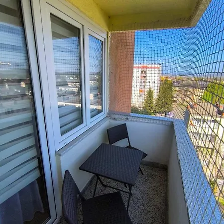 Apartman Esma 2 *