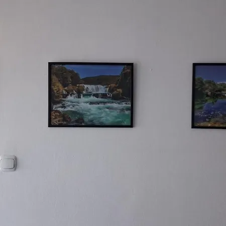 Esma 2 Apartament Bihać